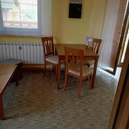 Fiona Apartment *