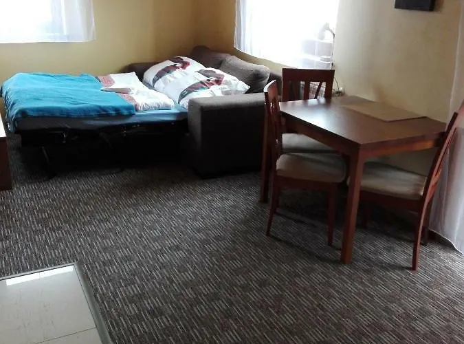 Fiona * فيلكا لومنيكا